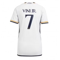 Camisa de Futebol Real Madrid Vinicius Junior #7 Equipamento Principal Mulheres 2023-24 Manga Curta